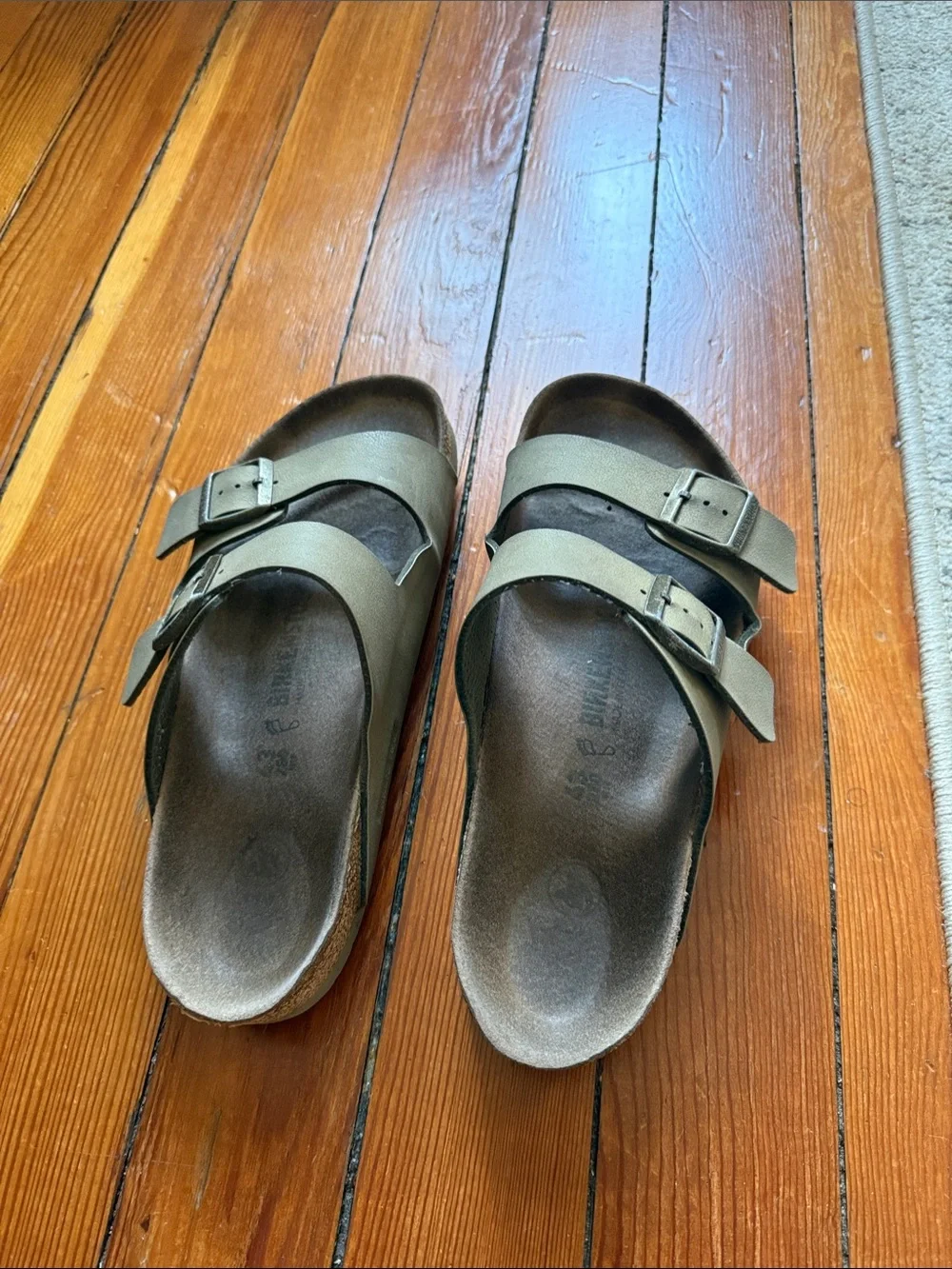 Arizona Birkenstocks vegan size 43 color: Thyme